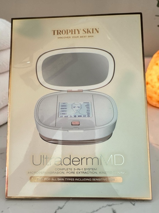 Trophy Skin Other - NEW SEALED Trophy Skin UltradermMD 3-in-1 Microdermabrasion Facial System